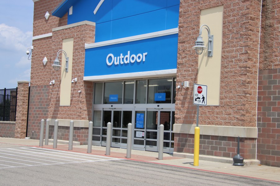 Walmart - Crystal Lake, IL